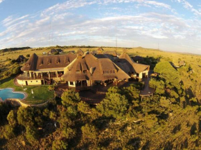 Letsatsi Game Lodge